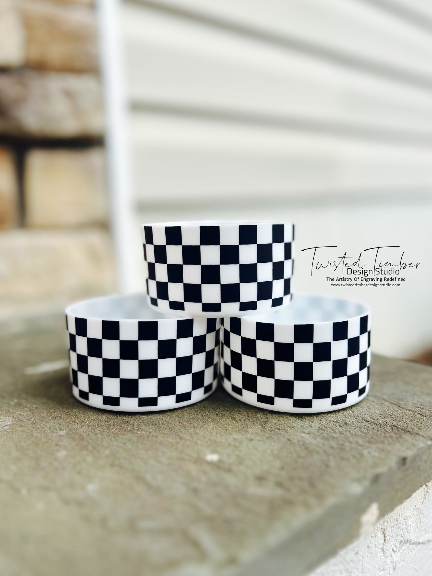 Essential B&W Checkered Tumbler Boot